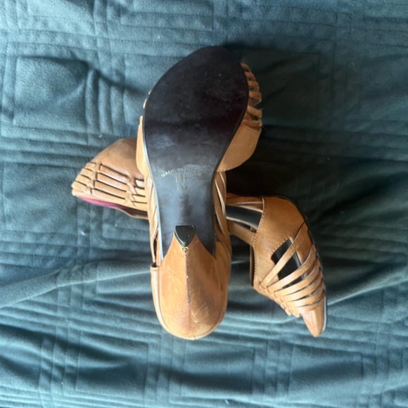 Mia Limited Edition Heels - worn once - Picture 4 of 4